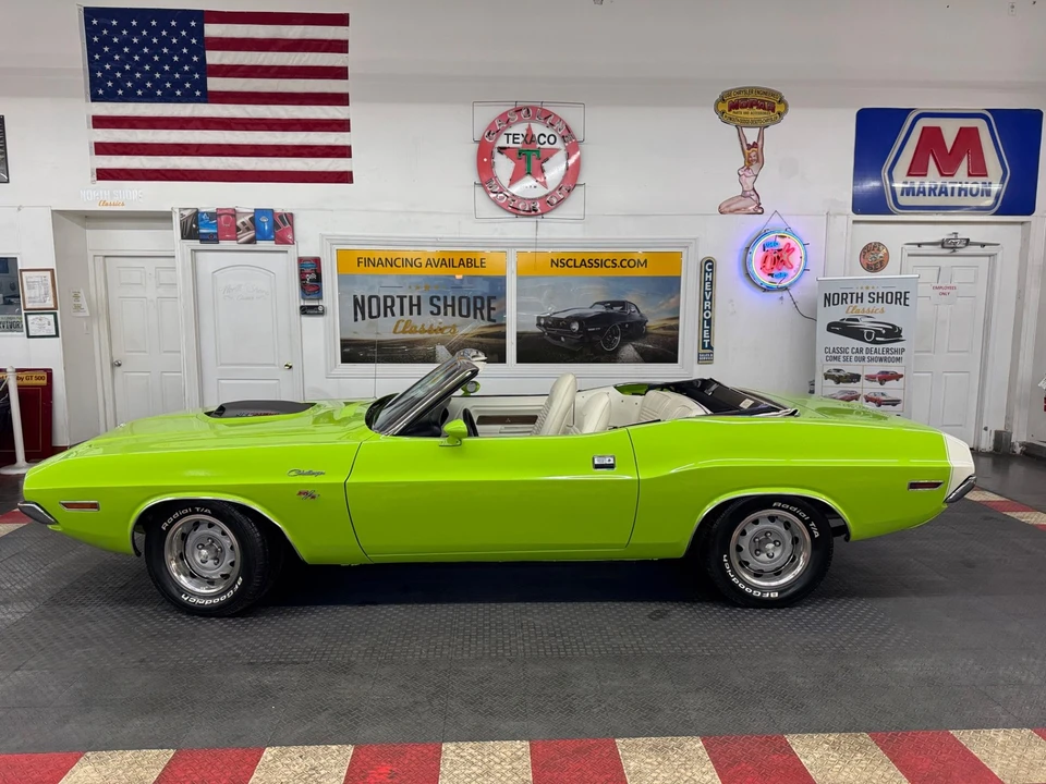 1970 Dodge Challenger Hemi 1st Gen - Image 7 of 21
