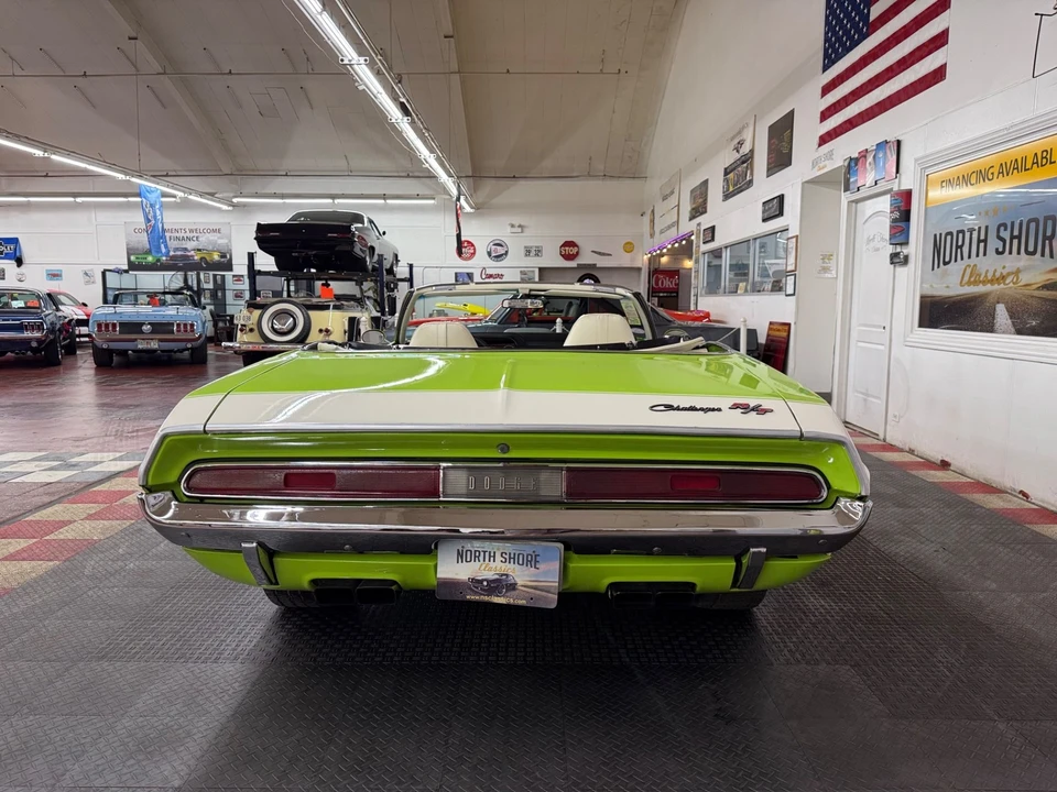 1970 Dodge Challenger Hemi 1st Gen - Image 9 of 21