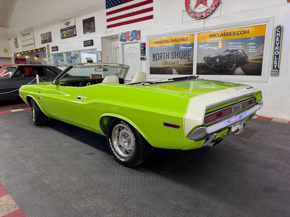 1970 Dodge Challenger Hemi 1st Gen - Image 11 of 21
