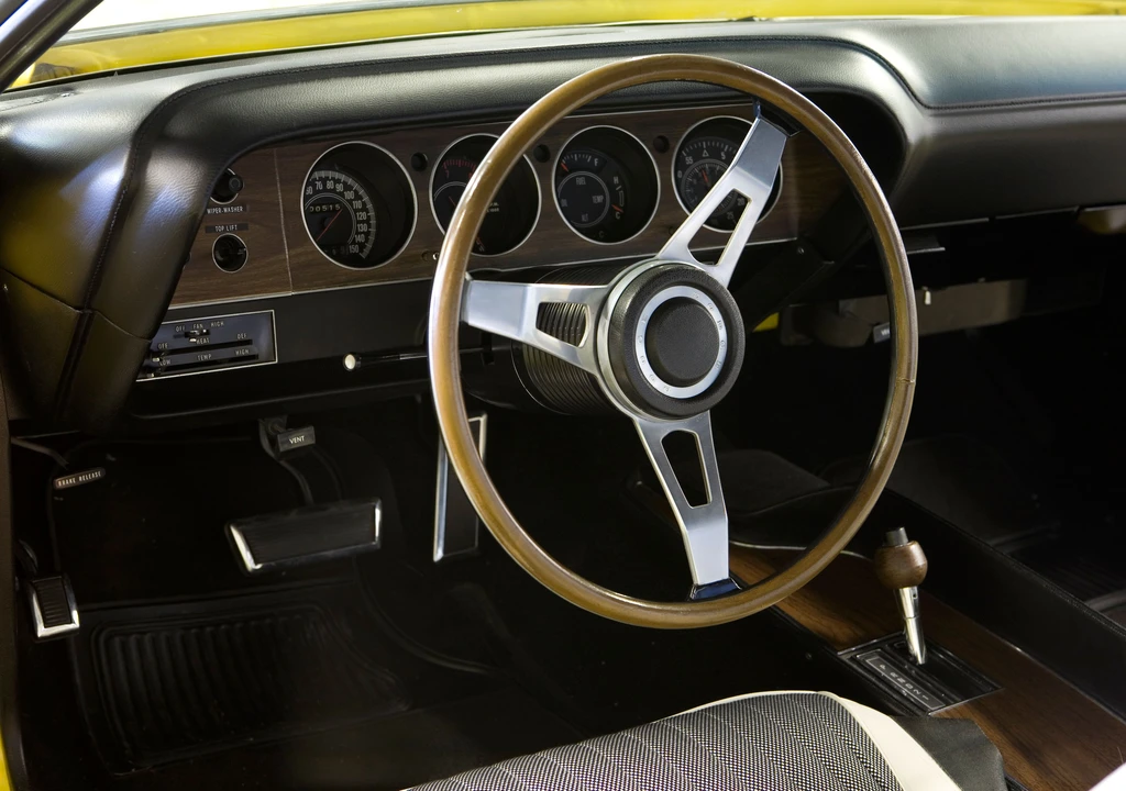 1970 Dodge Challenger Hemi 1st Gen - Image 6 of 7