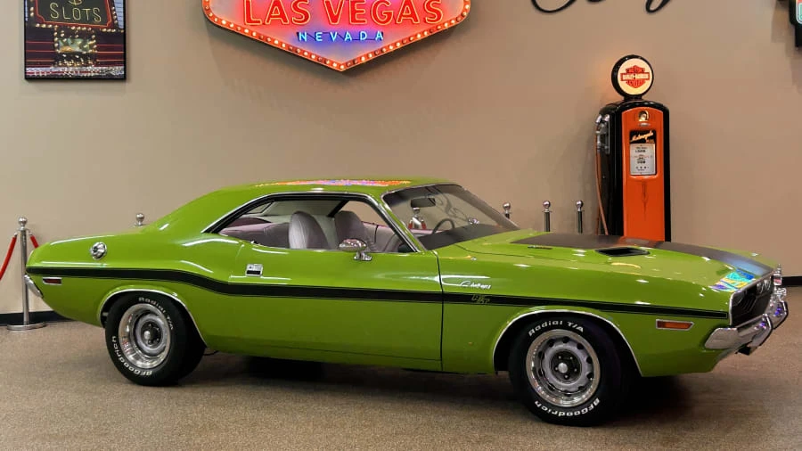 1970 Dodge Challenger 1st Gen - Image 11 of 31