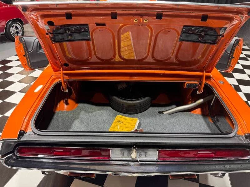 1970 Dodge Challenger Hemi 1st Gen - Image 18 of 18