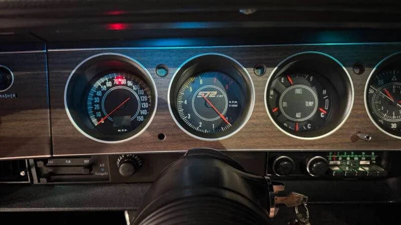 1970 Dodge Challenger Hemi 1st Gen - Image 13 of 18