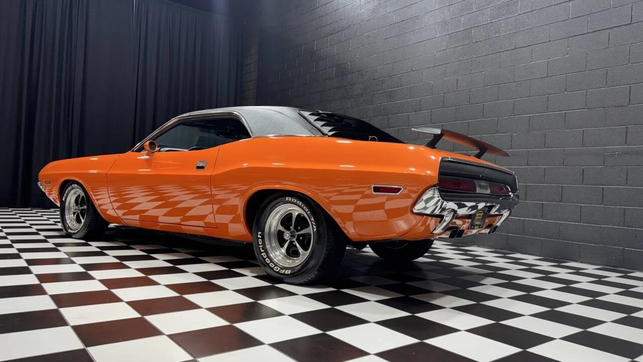 1970 Dodge Challenger Hemi 1st Gen - Image 11 of 21