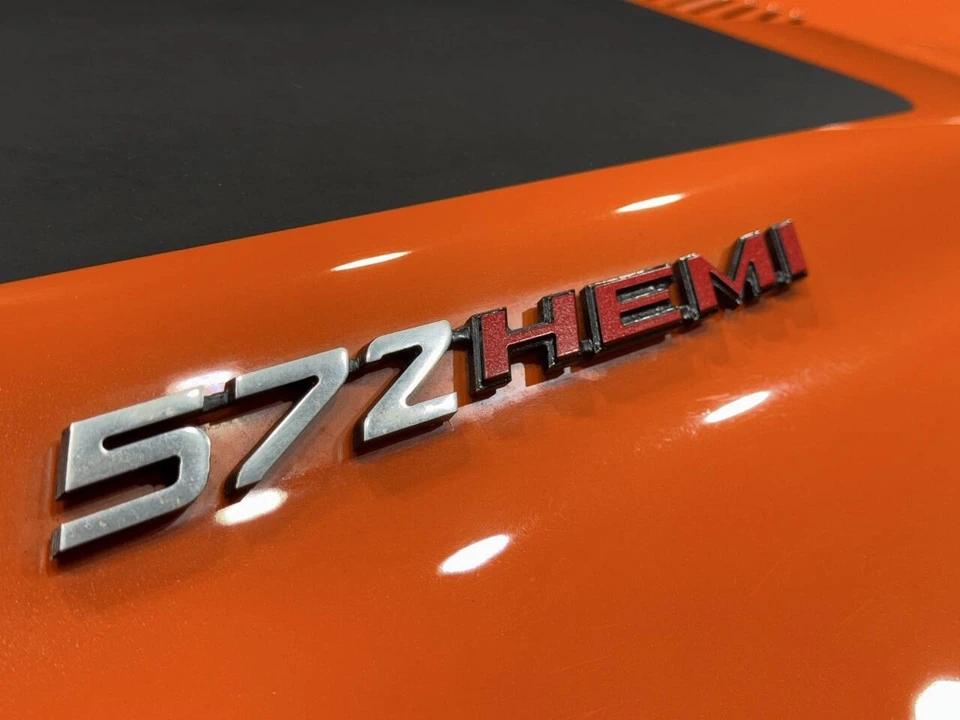 1970 Dodge Challenger Hemi 1st Gen - Image 10 of 21