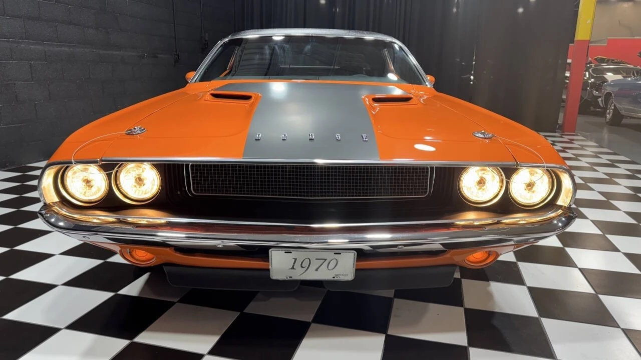 1970 Dodge Challenger Hemi 1st Gen - Image 20 of 21