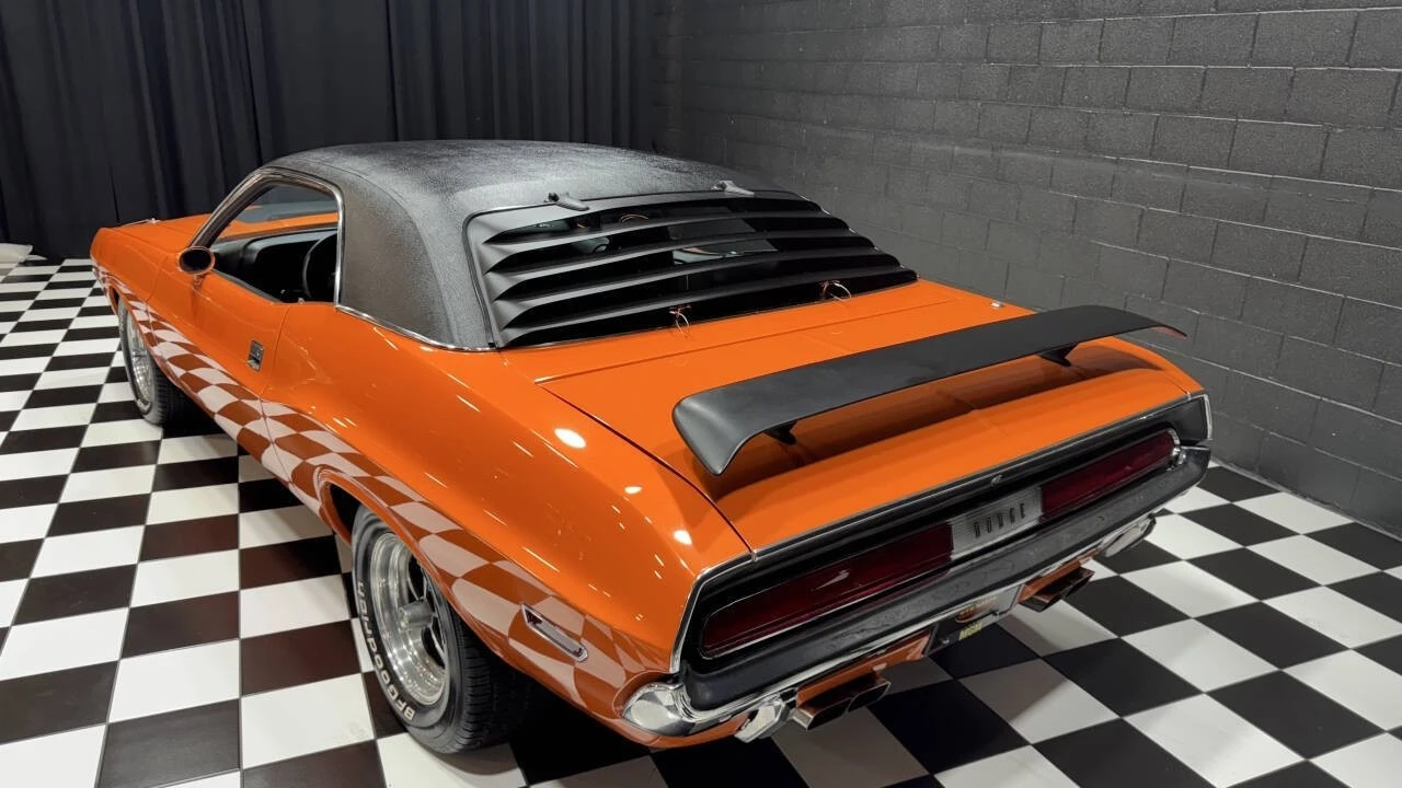 1970 Dodge Challenger Hemi 1st Gen - Image 13 of 21