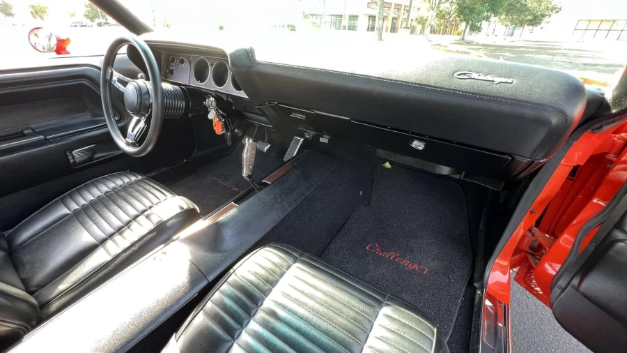 1970 Dodge Challenger 1st Gen - Image 8 of 31