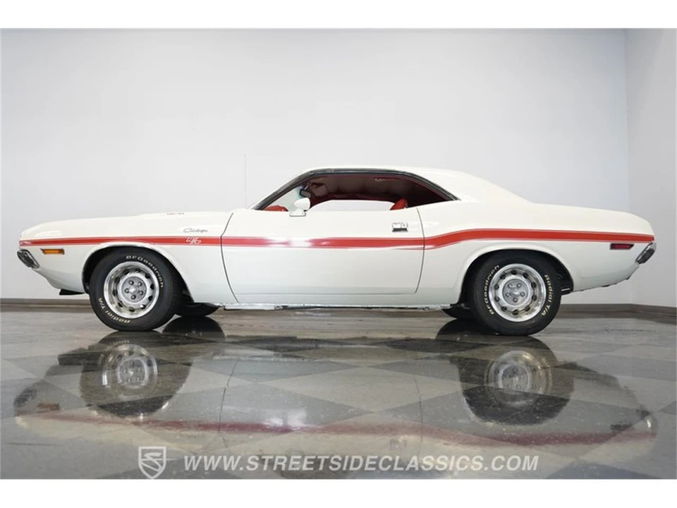1970 Dodge Challenger 1st Gen - Image 9 of 31