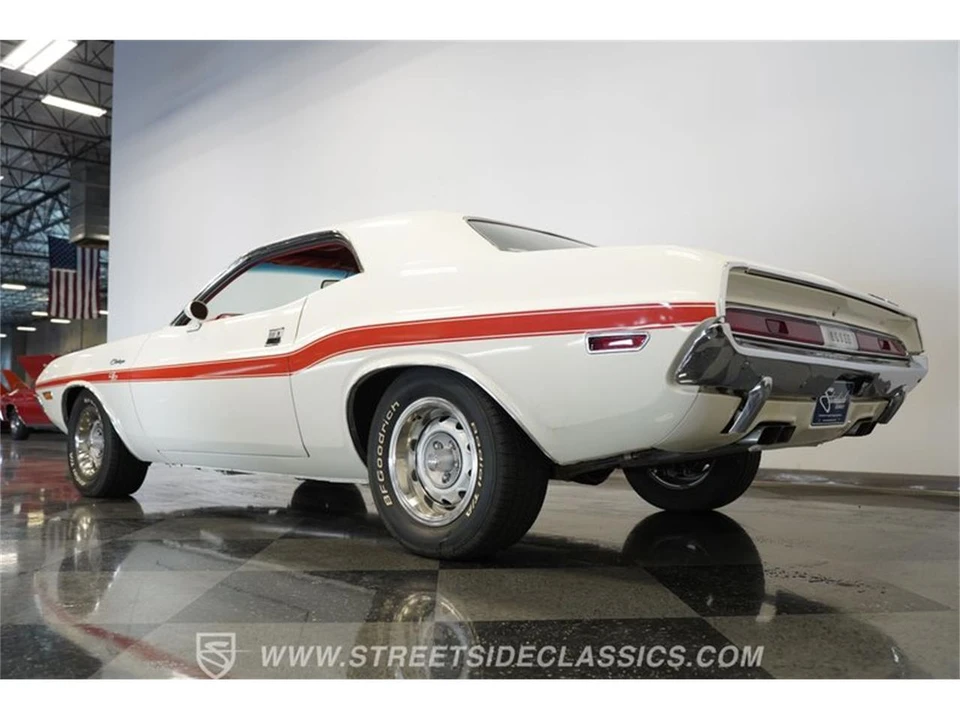 1970 Dodge Challenger 1st Gen - Image 10 of 31
