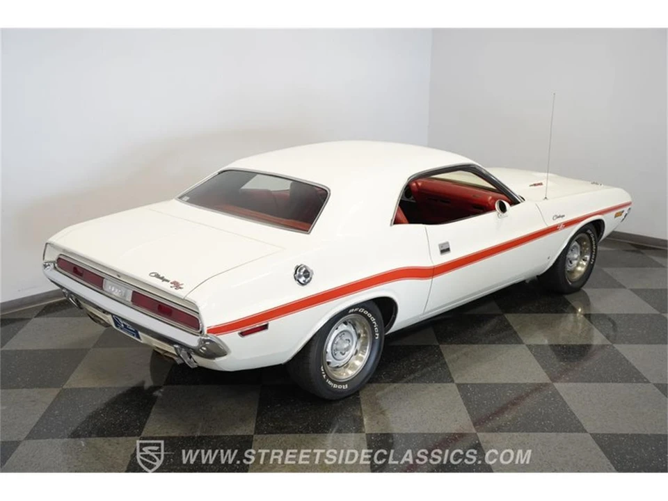 1970 Dodge Challenger 1st Gen - Image 15 of 31