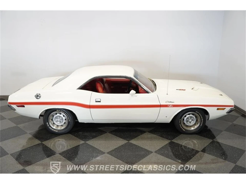 1970 Dodge Challenger 1st Gen - Image 16 of 31