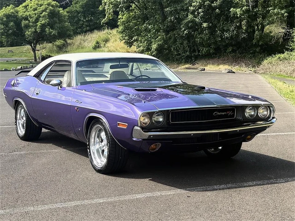 1970 Dodge Challenger 1st Gen - Image 9 of 31