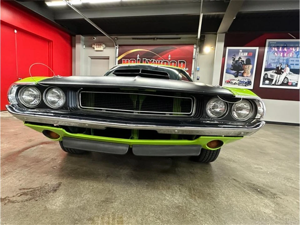 1970 Dodge Challenger 1st Gen - Image 28 of 31