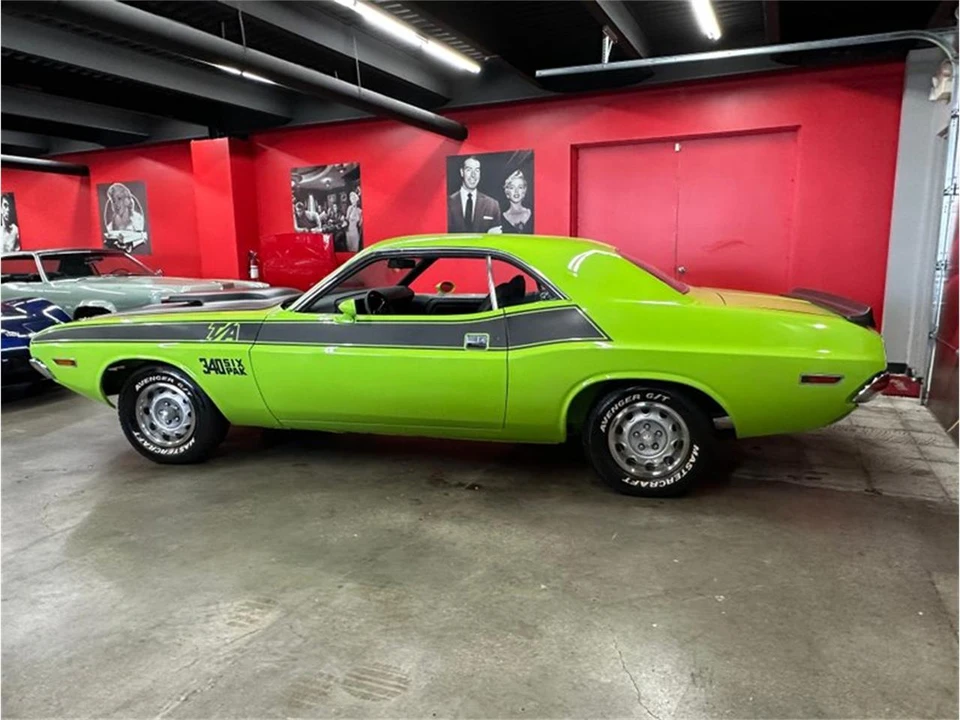 1970 Dodge Challenger 1st Gen - Image 19 of 31