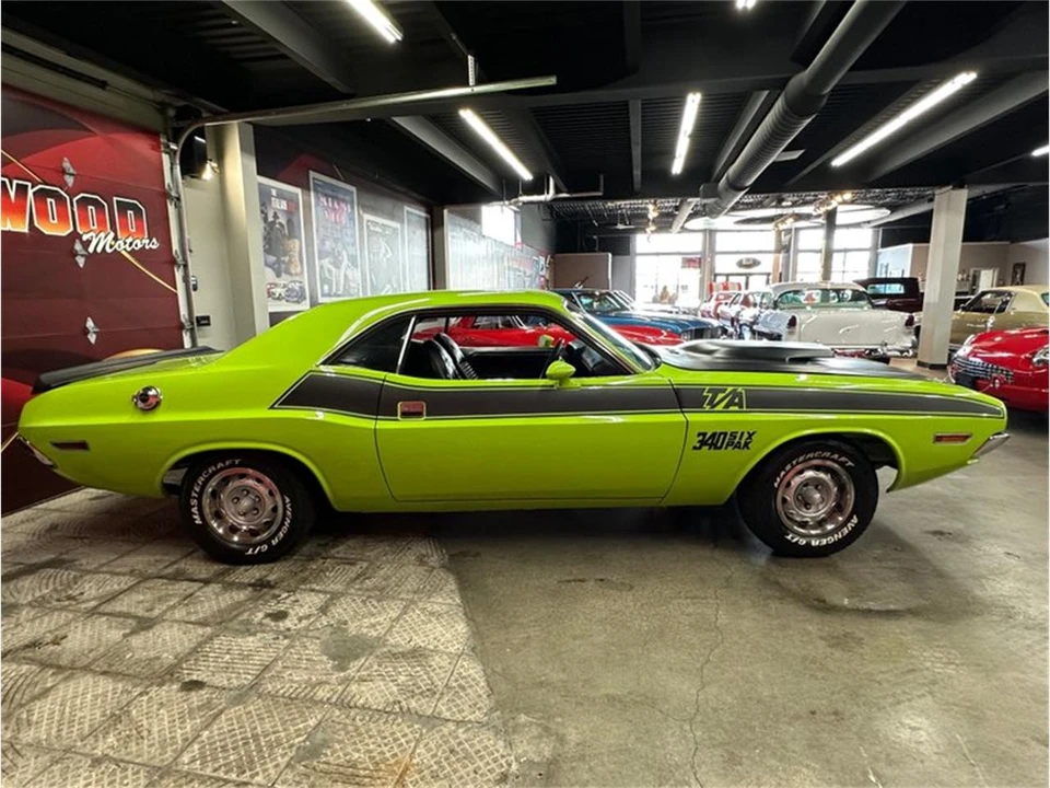 1970 Dodge Challenger 1st Gen - Image 11 of 31