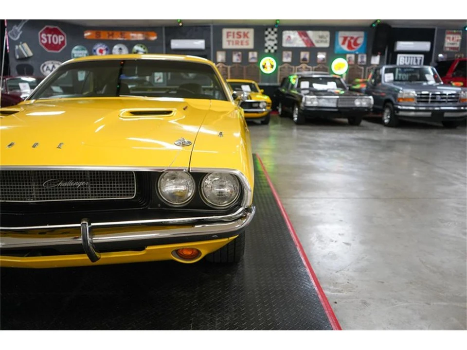 1970 Dodge Challenger 1st Gen - Image 27 of 31