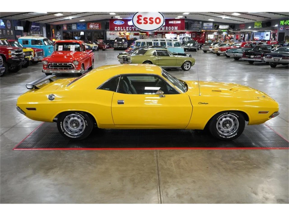 1970 Dodge Challenger 1st Gen - Image 15 of 31
