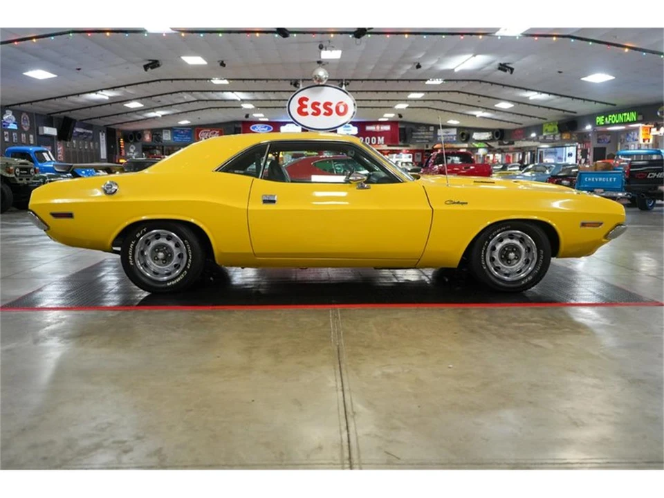 1970 Dodge Challenger 1st Gen - Image 23 of 31