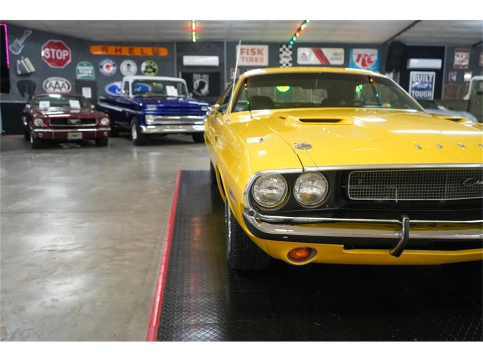 1970 Dodge Challenger 1st Gen - Image 28 of 31