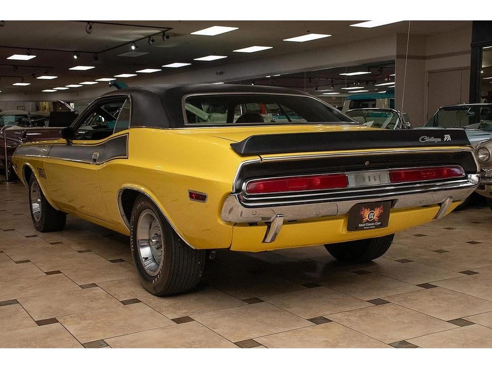 1970 Dodge Challenger 1st Gen - Image 16 of 31