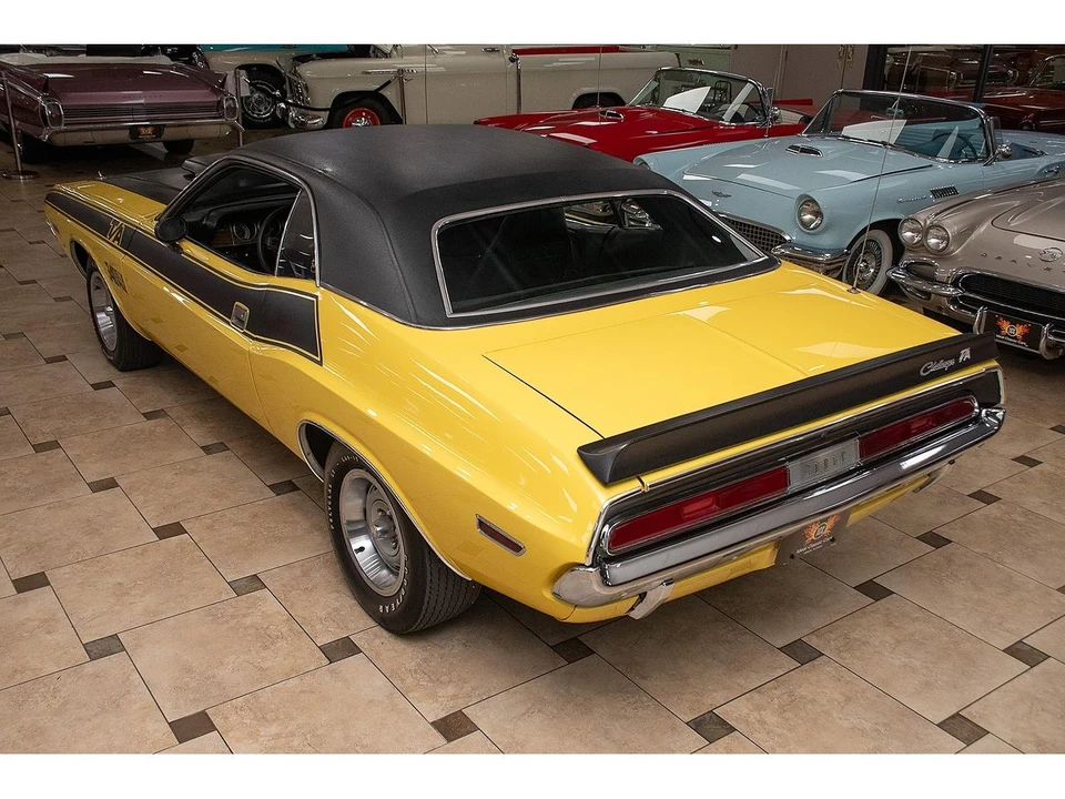 1970 Dodge Challenger 1st Gen - Image 12 of 31