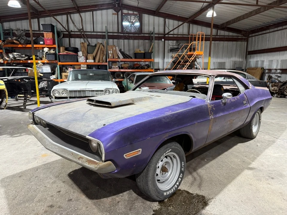 1970 Dodge Challenger 1st Gen - Image 2 of 31