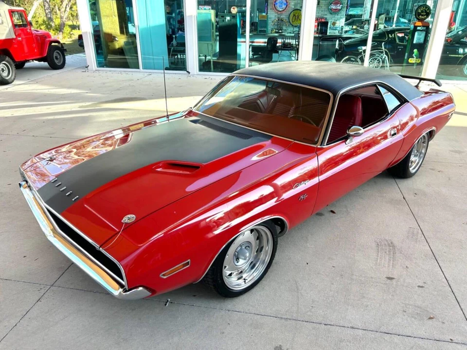 1970 Dodge Challenger 1st Gen - Image 23 of 31