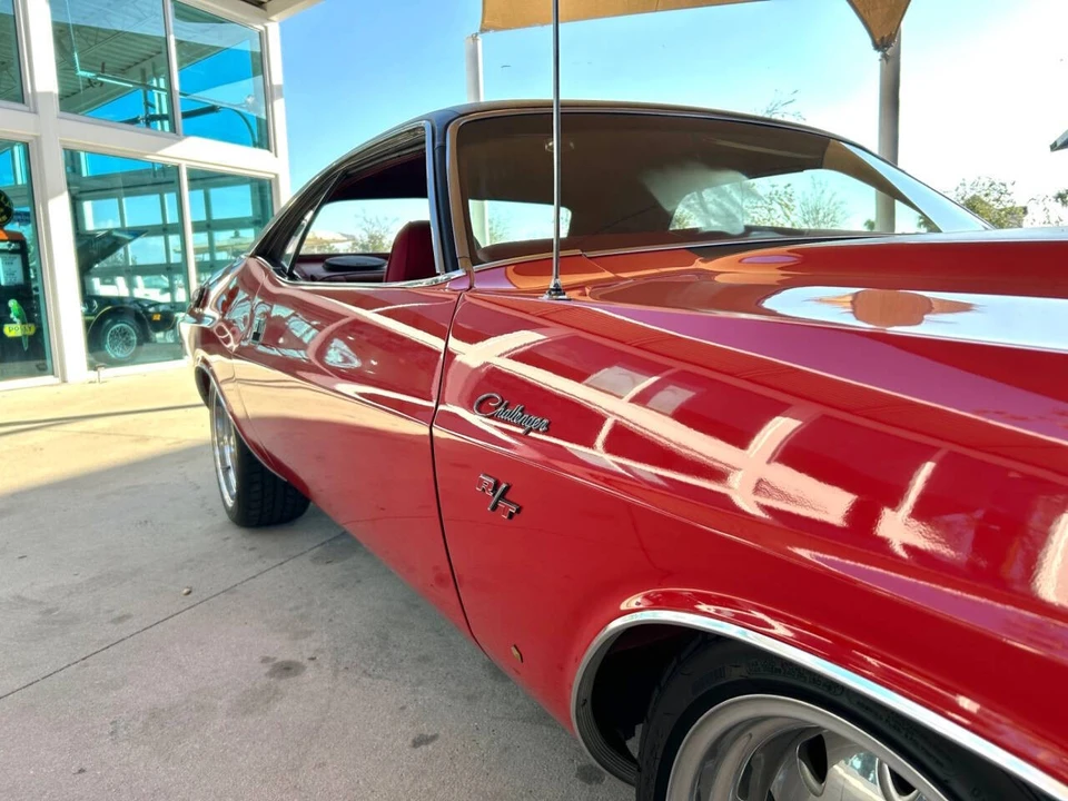 1970 Dodge Challenger 1st Gen - Image 19 of 21