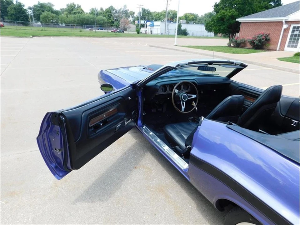 1970 Dodge Challenger 1st Gen - Image 12 of 31