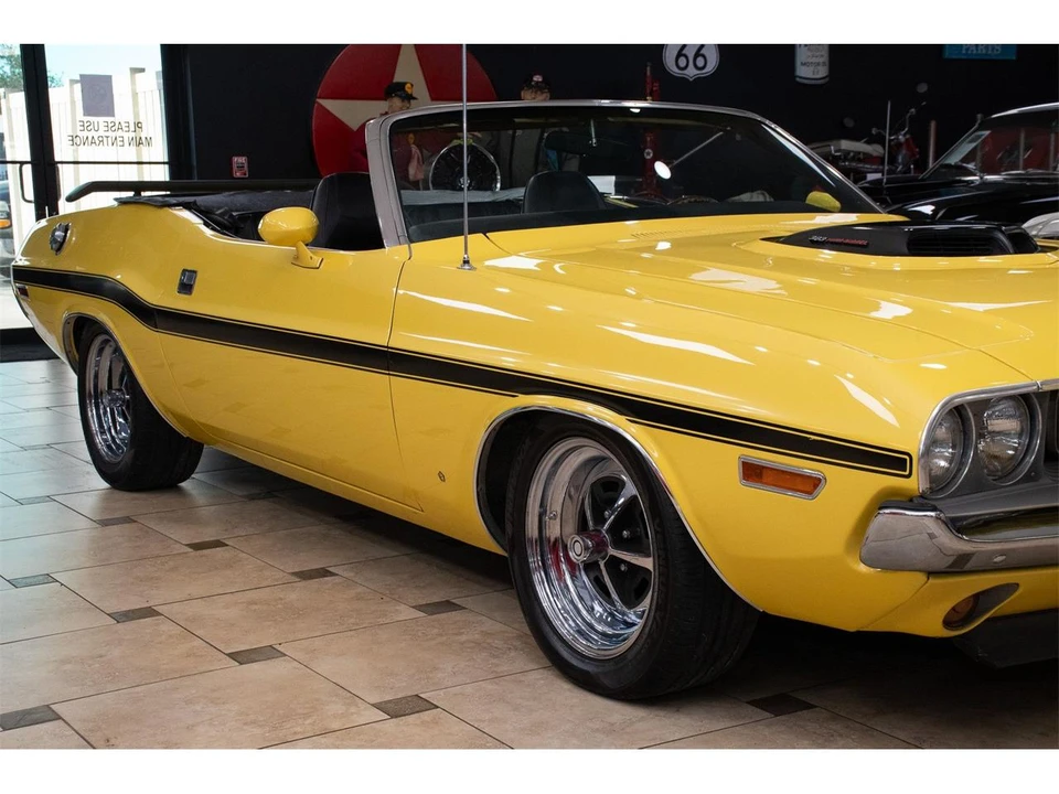 1970 Dodge Challenger 1st Gen - Image 25 of 31