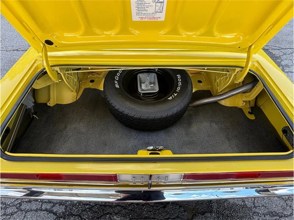 1970 Dodge Challenger 1st Gen - Image 9 of 31