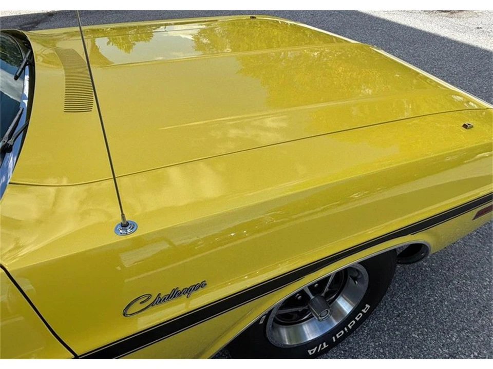 1970 Dodge Challenger 1st Gen - Image 15 of 31