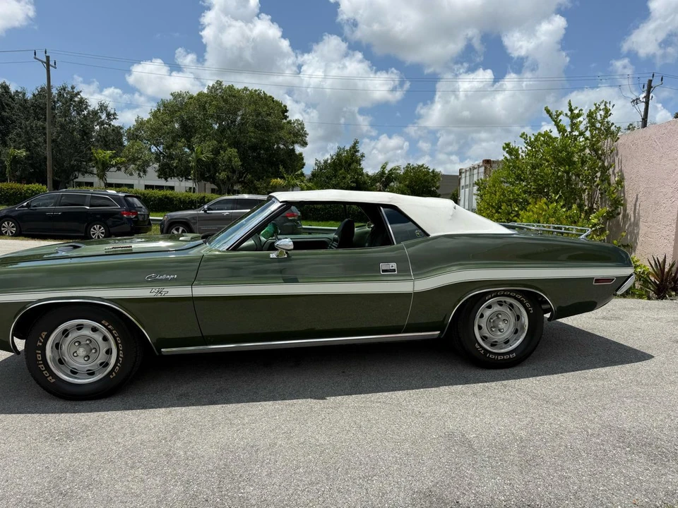 1970 Dodge Challenger 1st Gen - Image 13 of 31