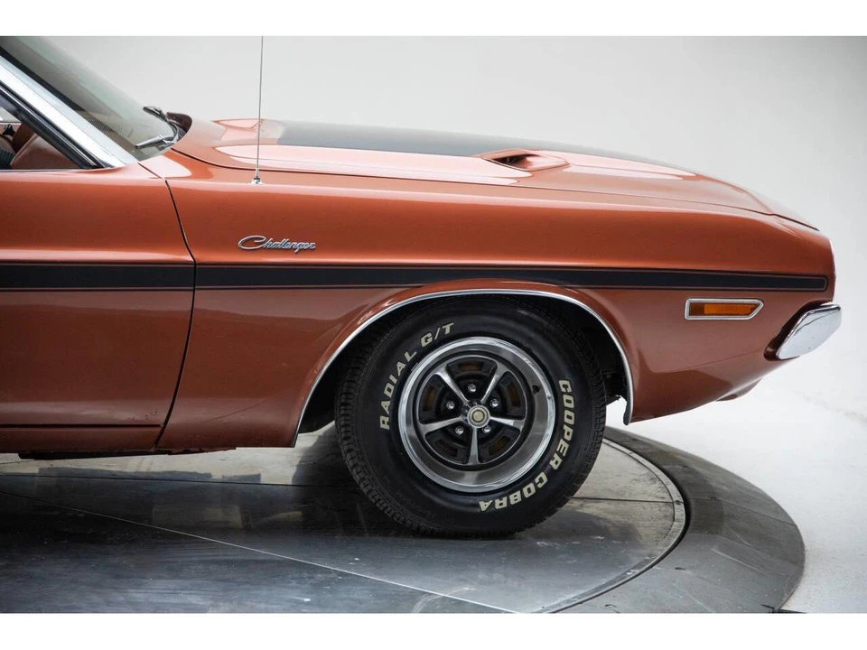 1970 Dodge Challenger 1st Gen - Image 11 of 31