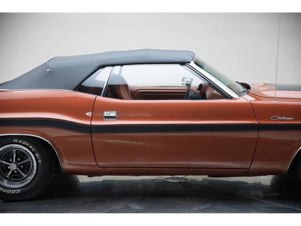1970 Dodge Challenger 1st Gen - Image 10 of 31
