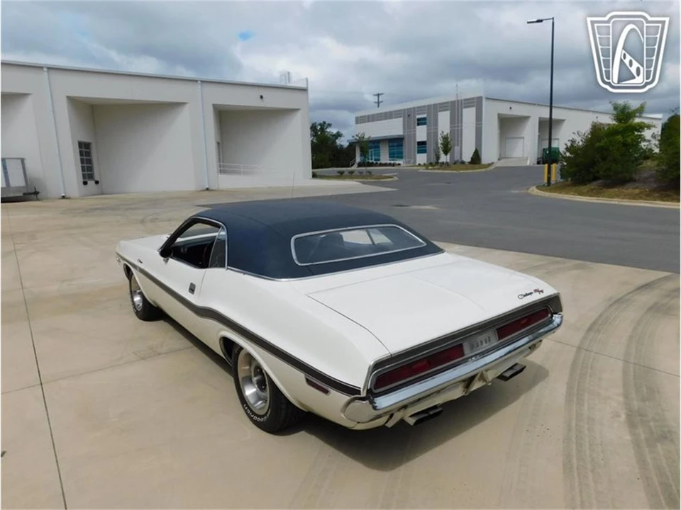 1970 Dodge Challenger 1st Gen - Image 21 of 31