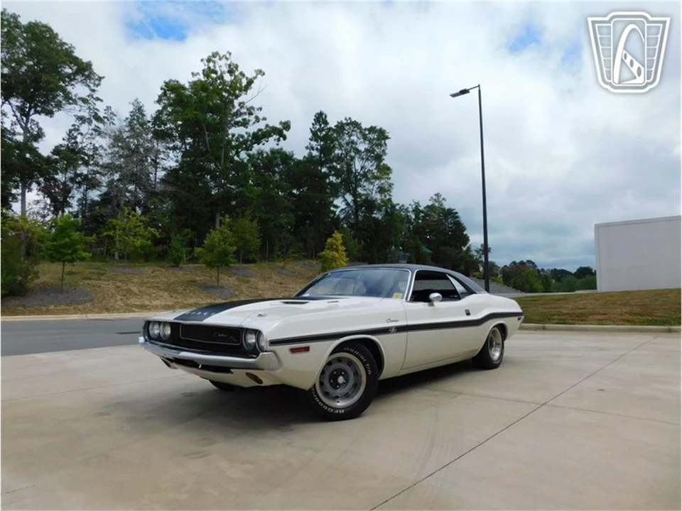 1970 Dodge Challenger 1st Gen - Image 3 of 31