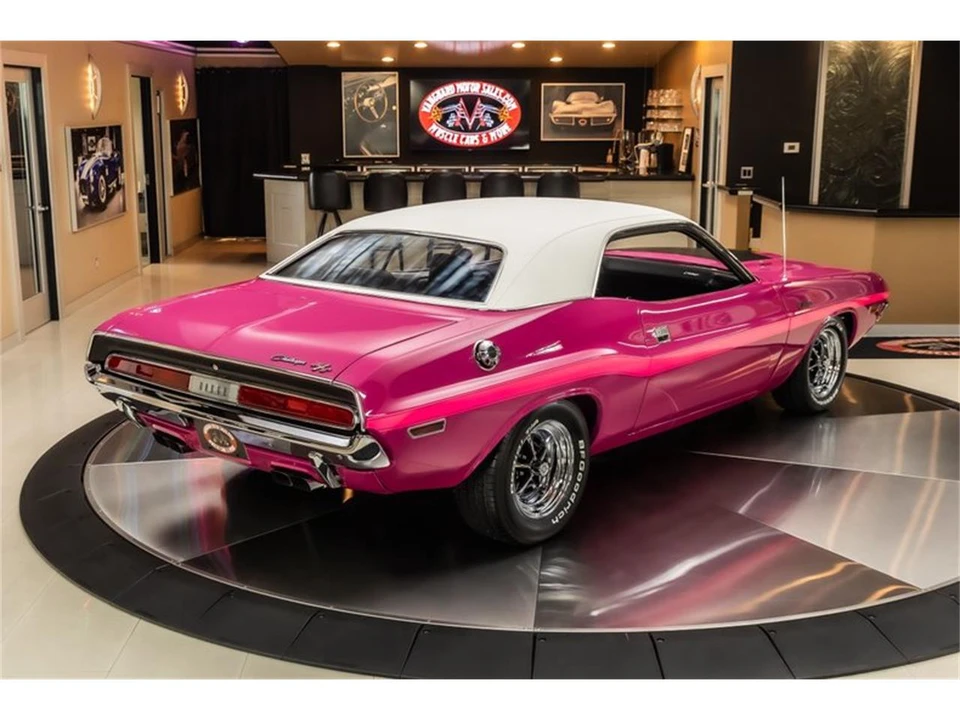 1970 Dodge Challenger 1st Gen - Image 14 of 31