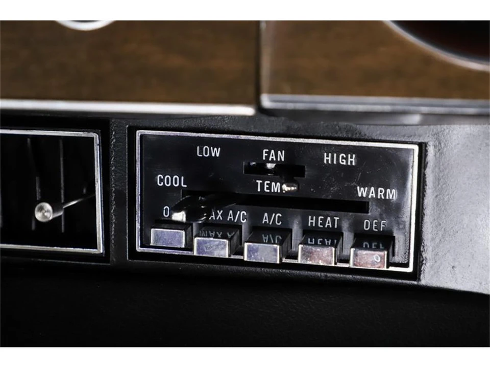 1970 Dodge Challenger 1st Gen - Image 24 of 31