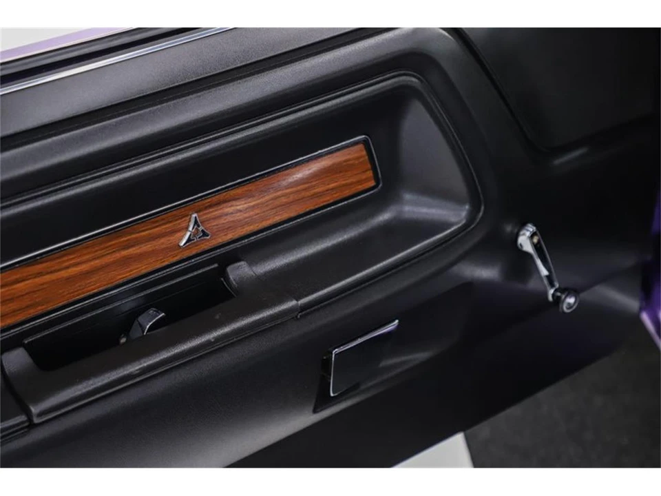 1970 Dodge Challenger 1st Gen - Image 11 of 31