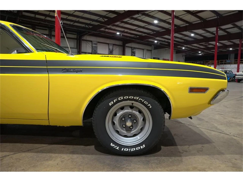 1970 Dodge Challenger 1st Gen - Image 11 of 31
