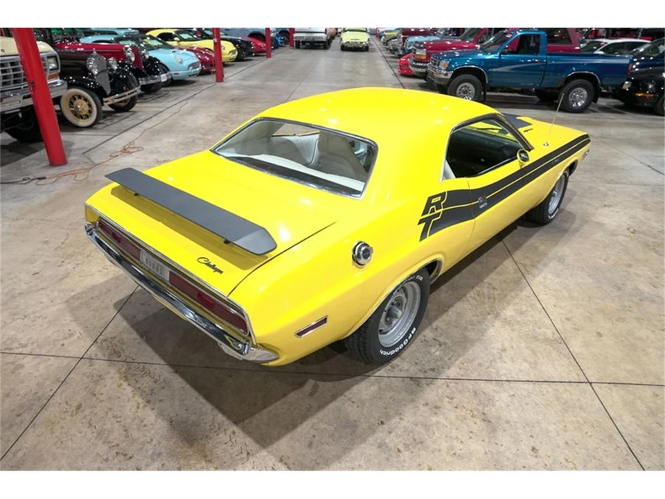 1970 Dodge Challenger 1st Gen - Image 17 of 31
