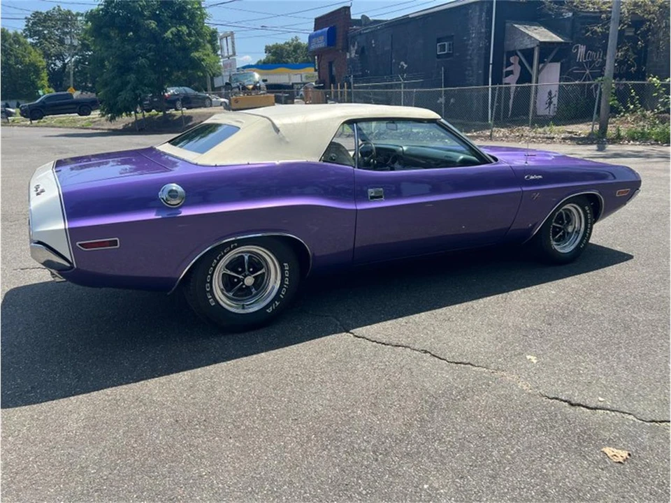 1970 Dodge Challenger 1st Gen - Image 12 of 31