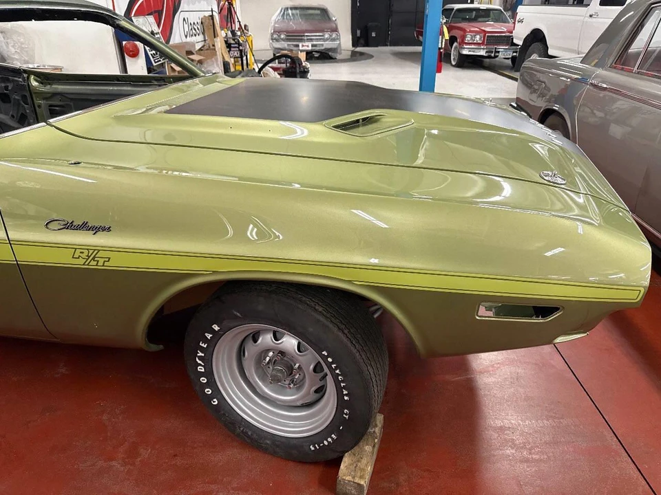 1970 Dodge Challenger 1st Gen - Image 13 of 31
