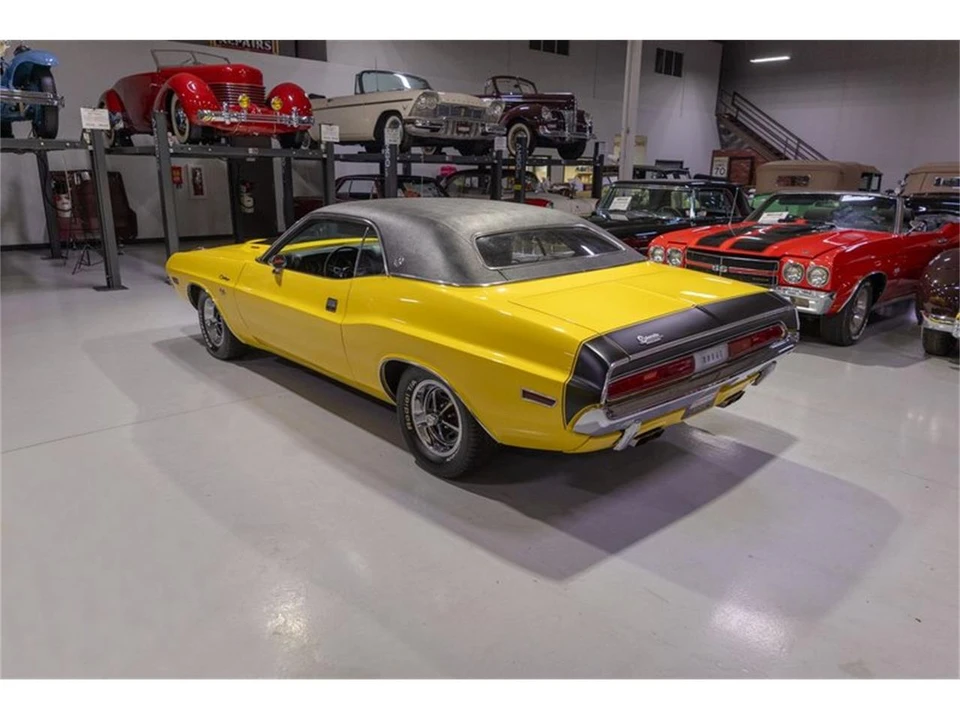 1970 Dodge Challenger 1st Gen - Image 18 of 31