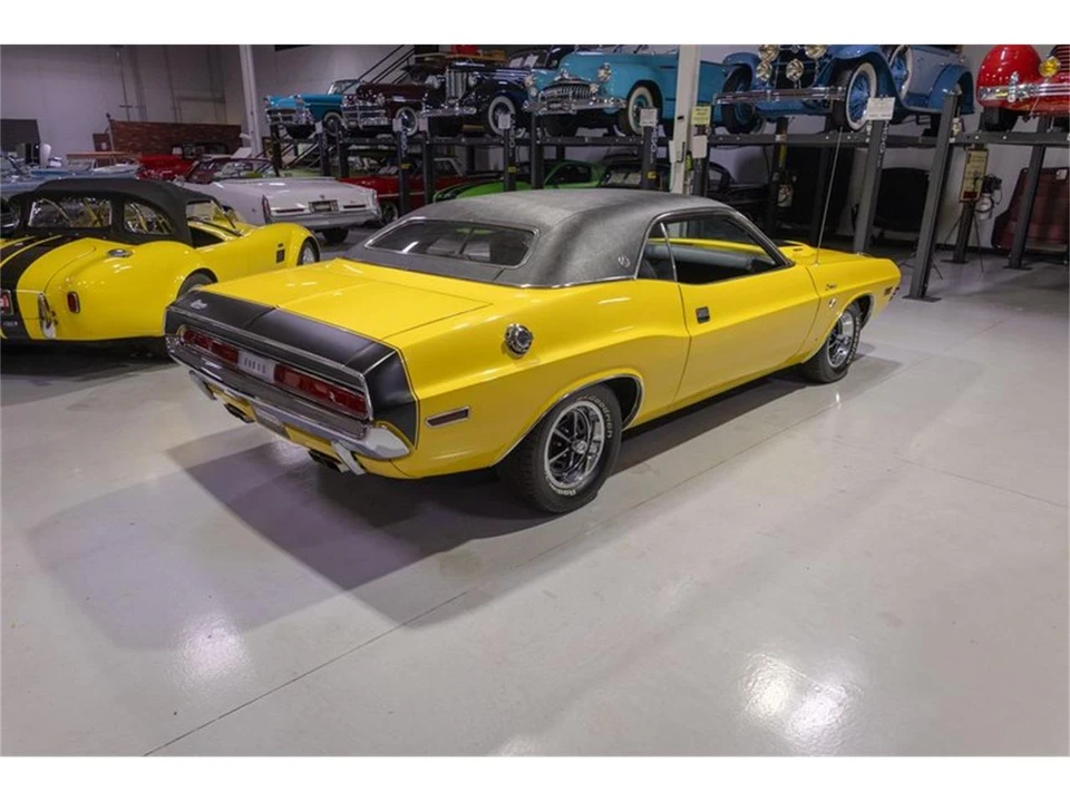 1970 Dodge Challenger 1st Gen - Image 16 of 31