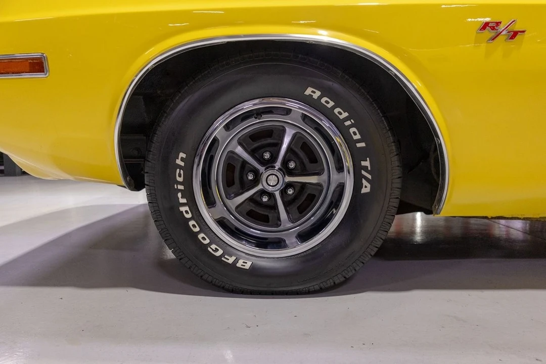 1970 Dodge Challenger 1st Gen - Image 23 of 31