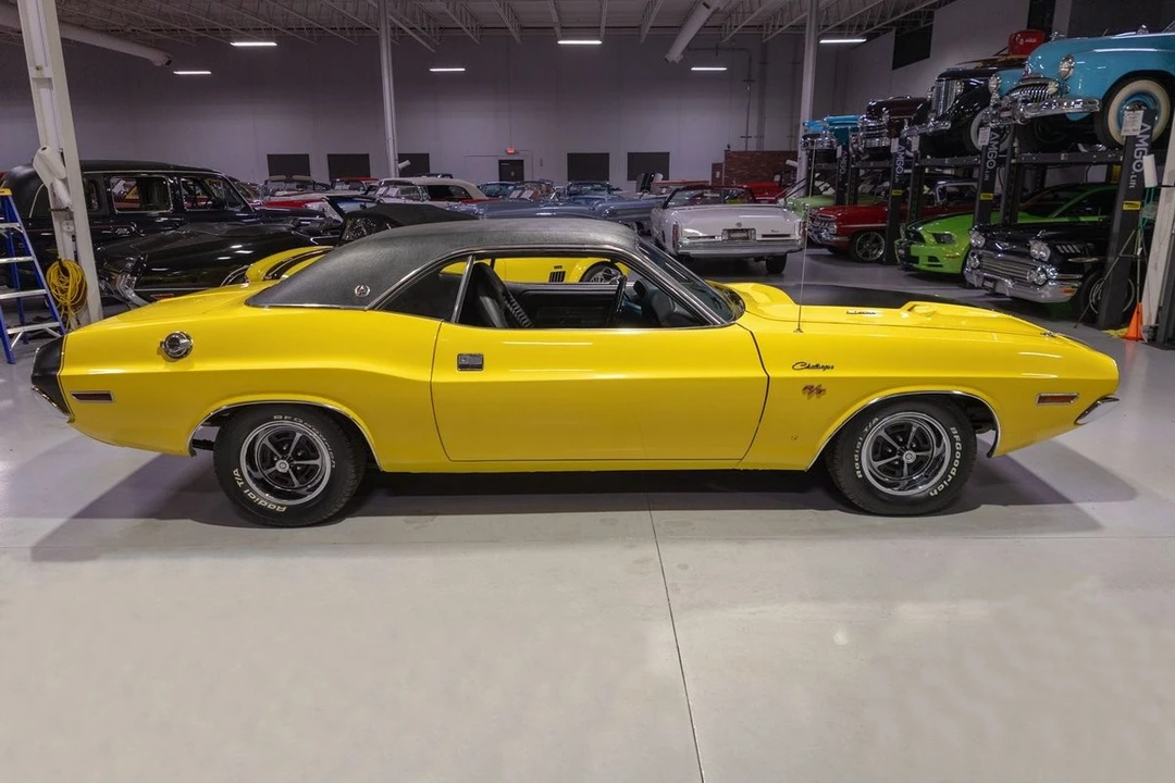 1970 Dodge Challenger 1st Gen - Image 17 of 31
