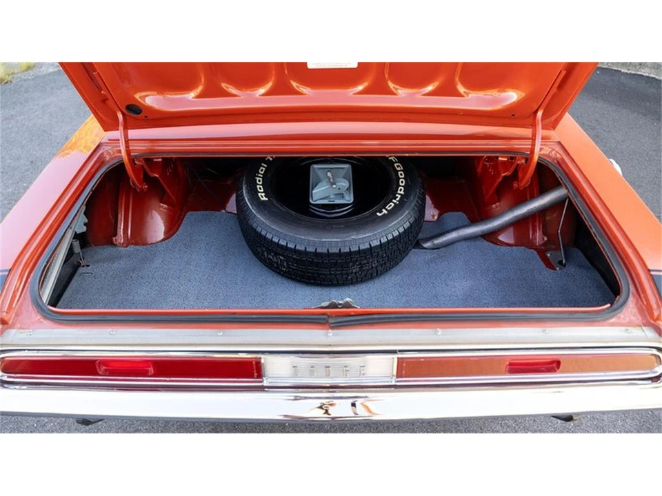 1970 Dodge Challenger 1st Gen - Image 10 of 31